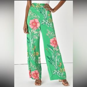 Lulu’s Floral Satin Wide-leg pants